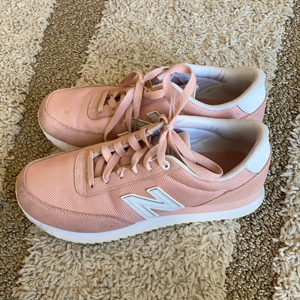 New balance 501 pink